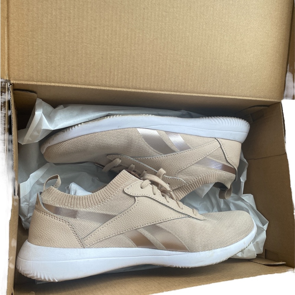 Reebok Sneakers womens Size 8.5 8 1/2 Athletic Walking Shoes Cream Rose Gold - Picture 3 of 9